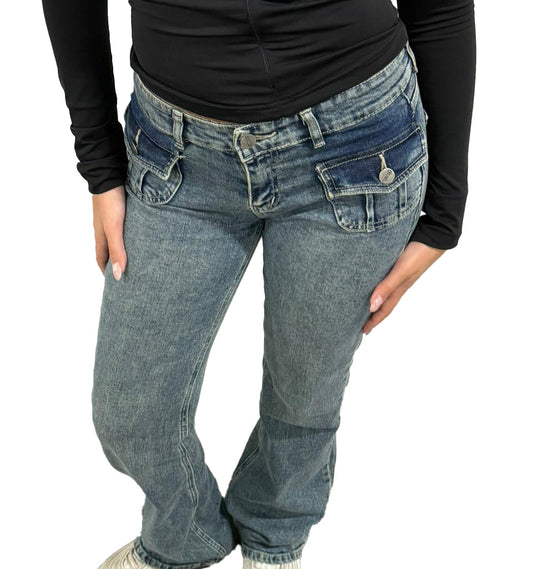 Dirty Y2K low waisted jeans