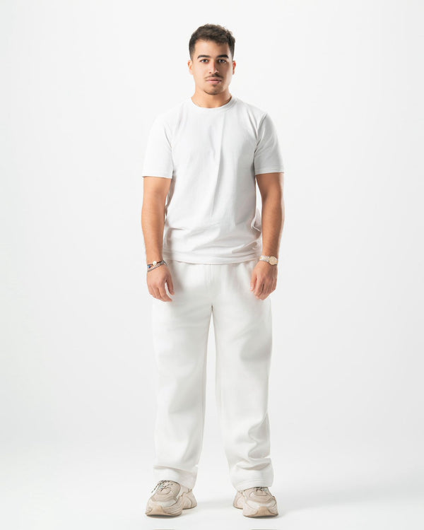 V2 Sweats In White